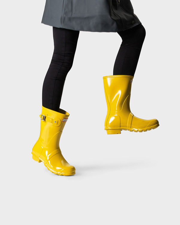  Hunter women's original short gloss wellington boots : yellow