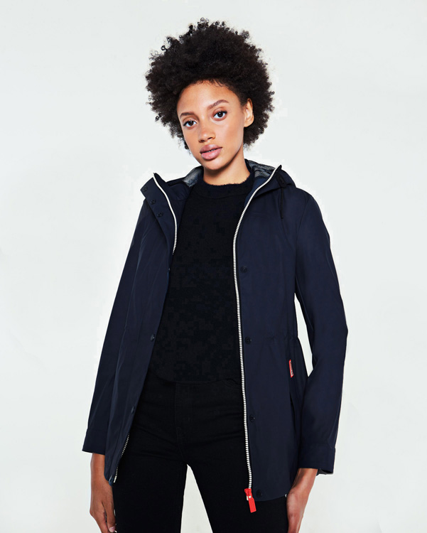  Hunter women's original lightweight rubberised jacket : navy