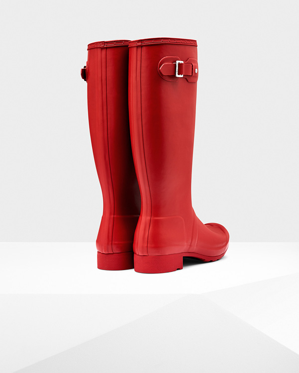  Hunter women's original tour wellington boots : military red