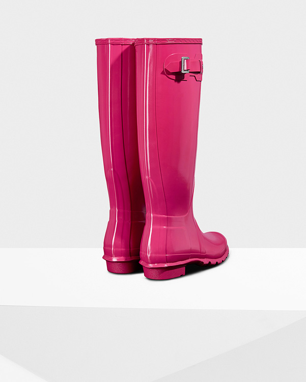  Hunter women's original tall gloss wellington boots : bright pink