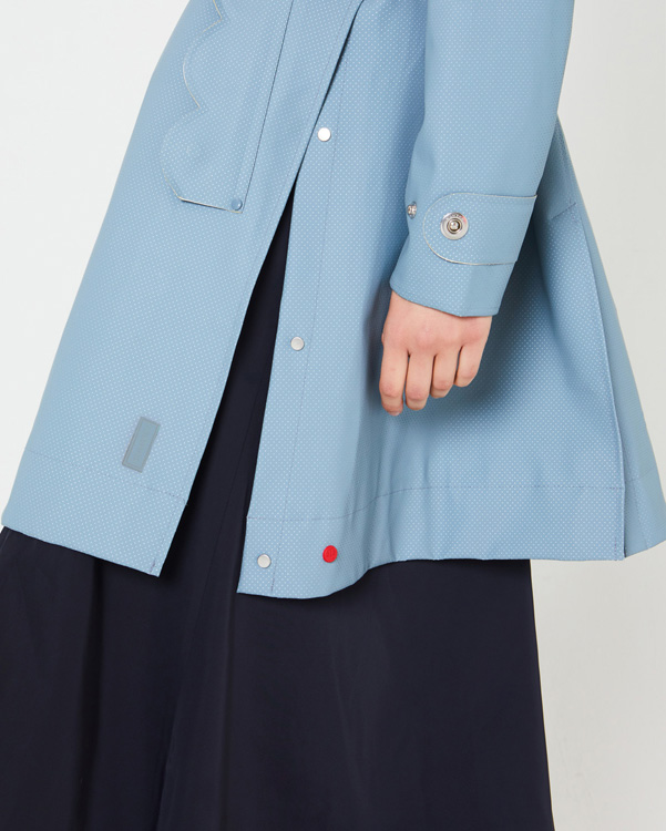  Hunter women's refined perforated trench coat : blue mist