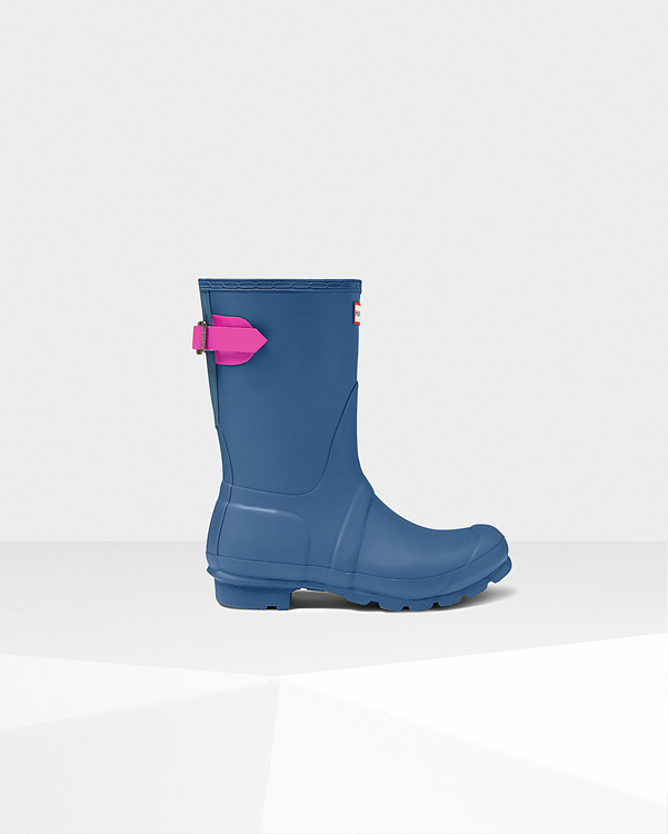  Hunter women's original short back adjustable wellington boots : dark earth blue / ion pink