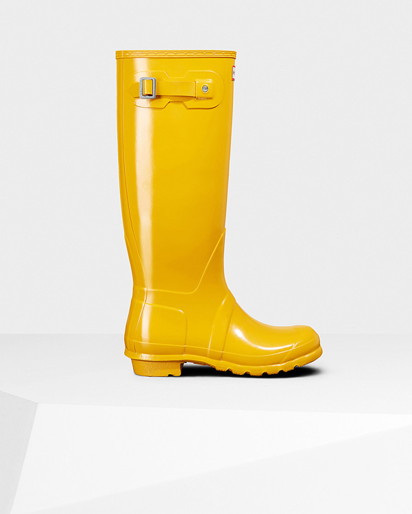  Hunter women's original tall gloss wellington boots : yellow