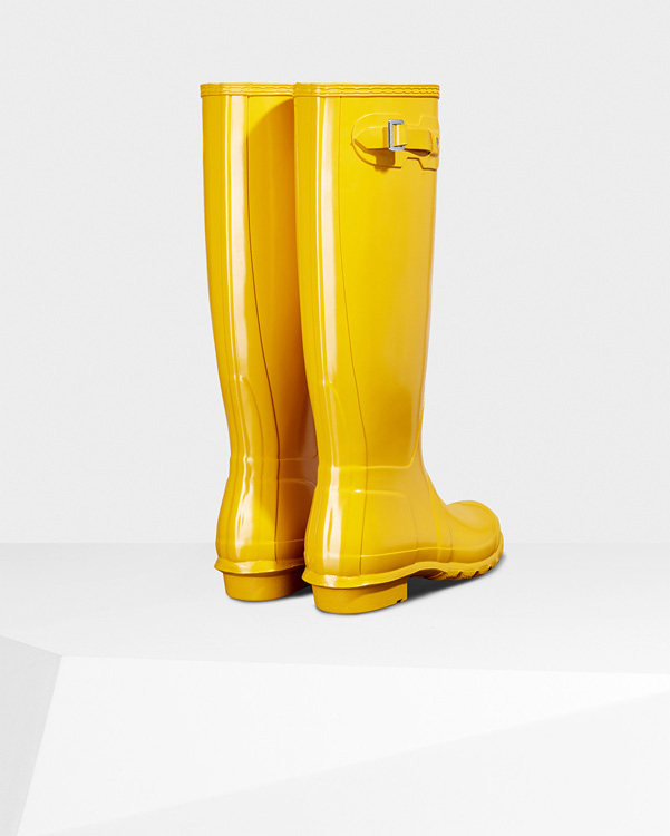  Hunter women's original tall gloss wellington boots : yellow