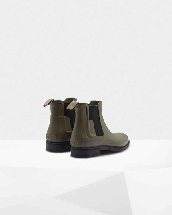  Hunter men's original refined dark sole chelsea boots : swamp green/black