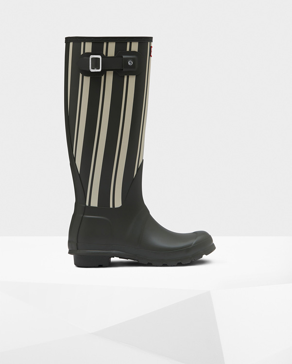  Hunter women's original garden stripe tall wellington boots : dark olive/off white