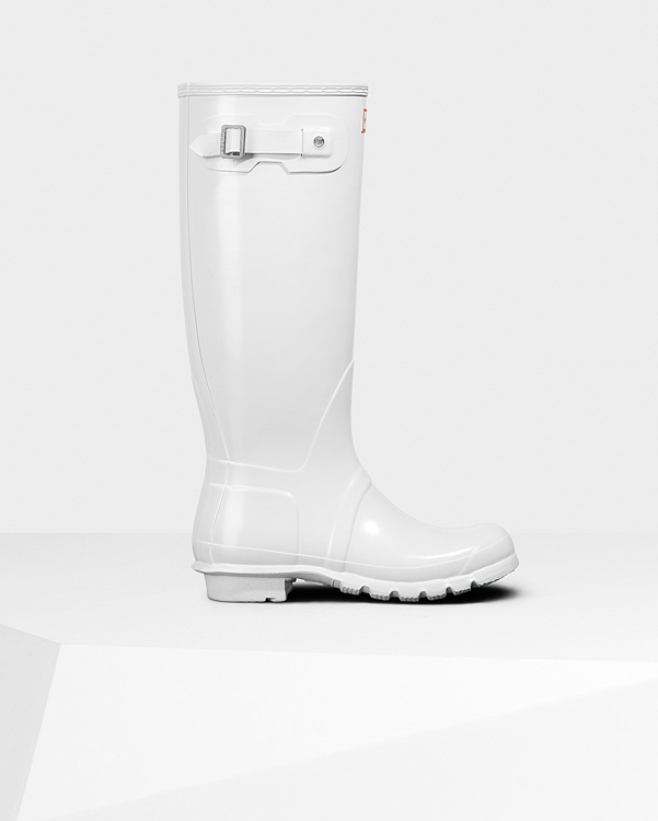  Hunter women's original tall gloss wellington boots : white