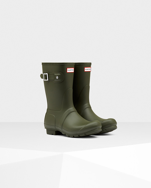  Hunter women's original short wellington boots : dark olive